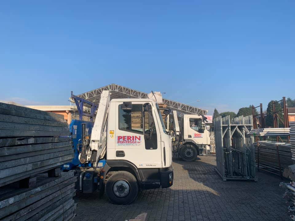 perin-ponteggi-varese (2)